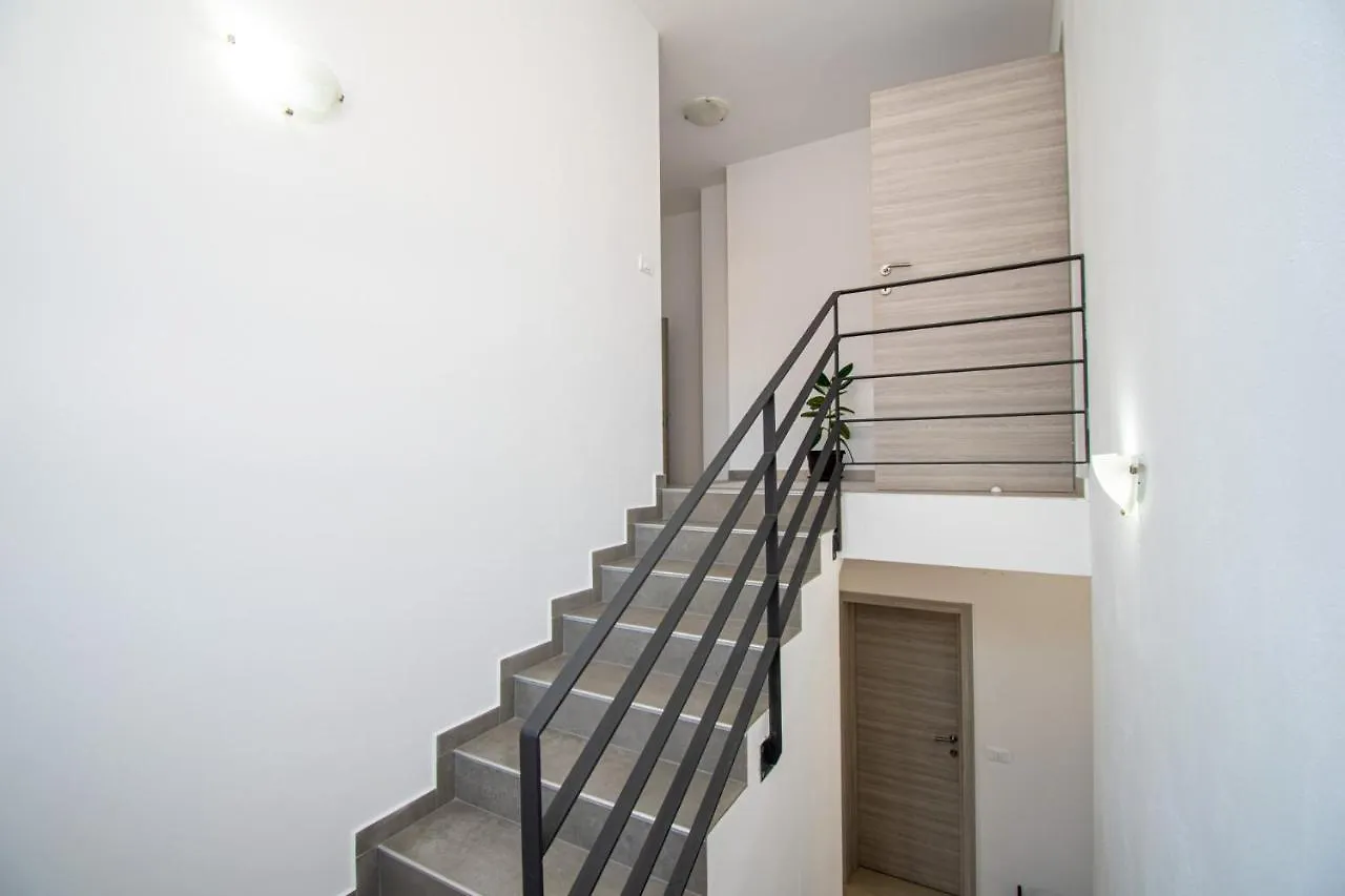 פולה Villa Enjoy Mit Privatem Pool, By Istrabook