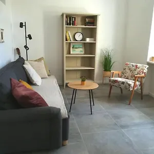 Lovely In The Center Apartamento